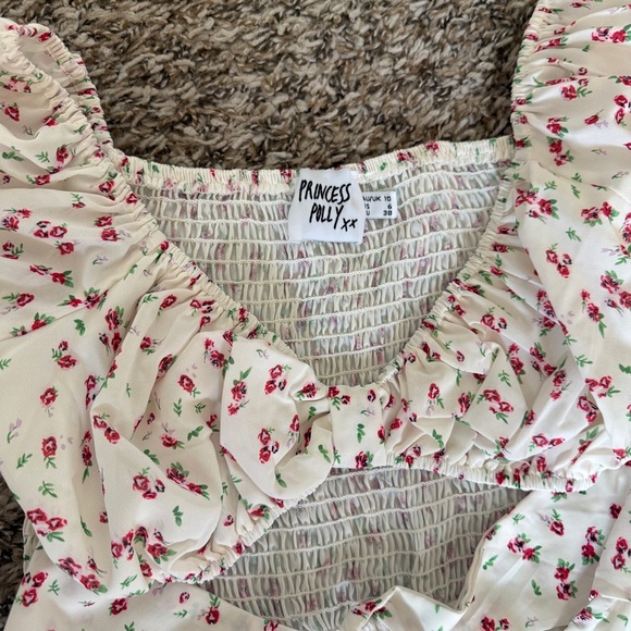 ✨ Princess Polly Floral Cutout Dress ✨ - Picture 3 of 4